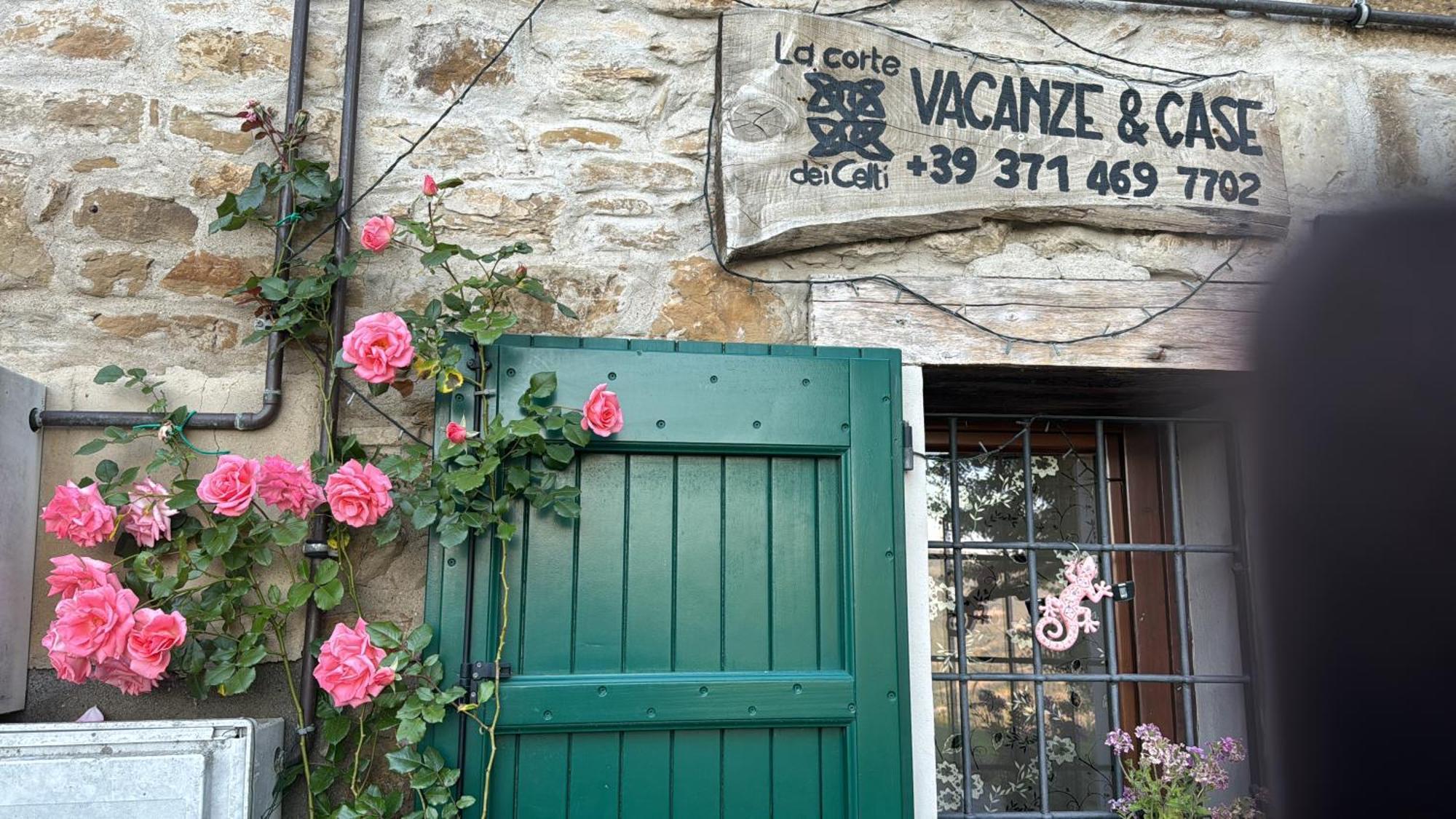 La Corte Dei Celti San Benedetto Del Querceto Exterior foto